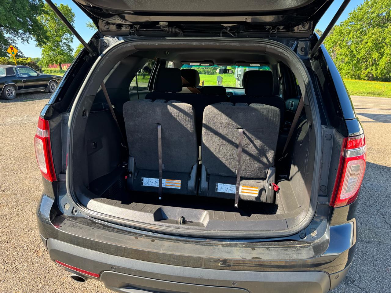 Ford Explorer 4WD 4dr XLT 2013