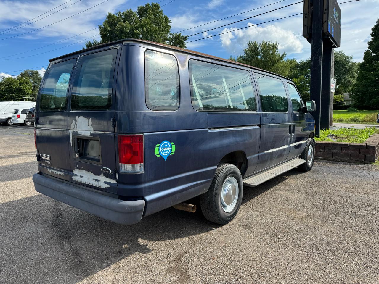 Ford Econoline Wagon E-350 Super Ext XLT 2006