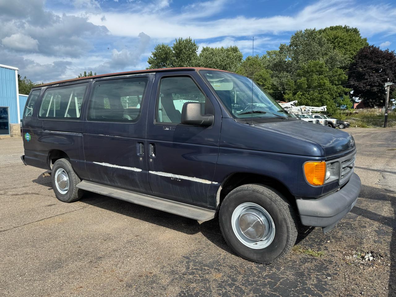 Ford Econoline Wagon E-350 Super Ext XLT 2006