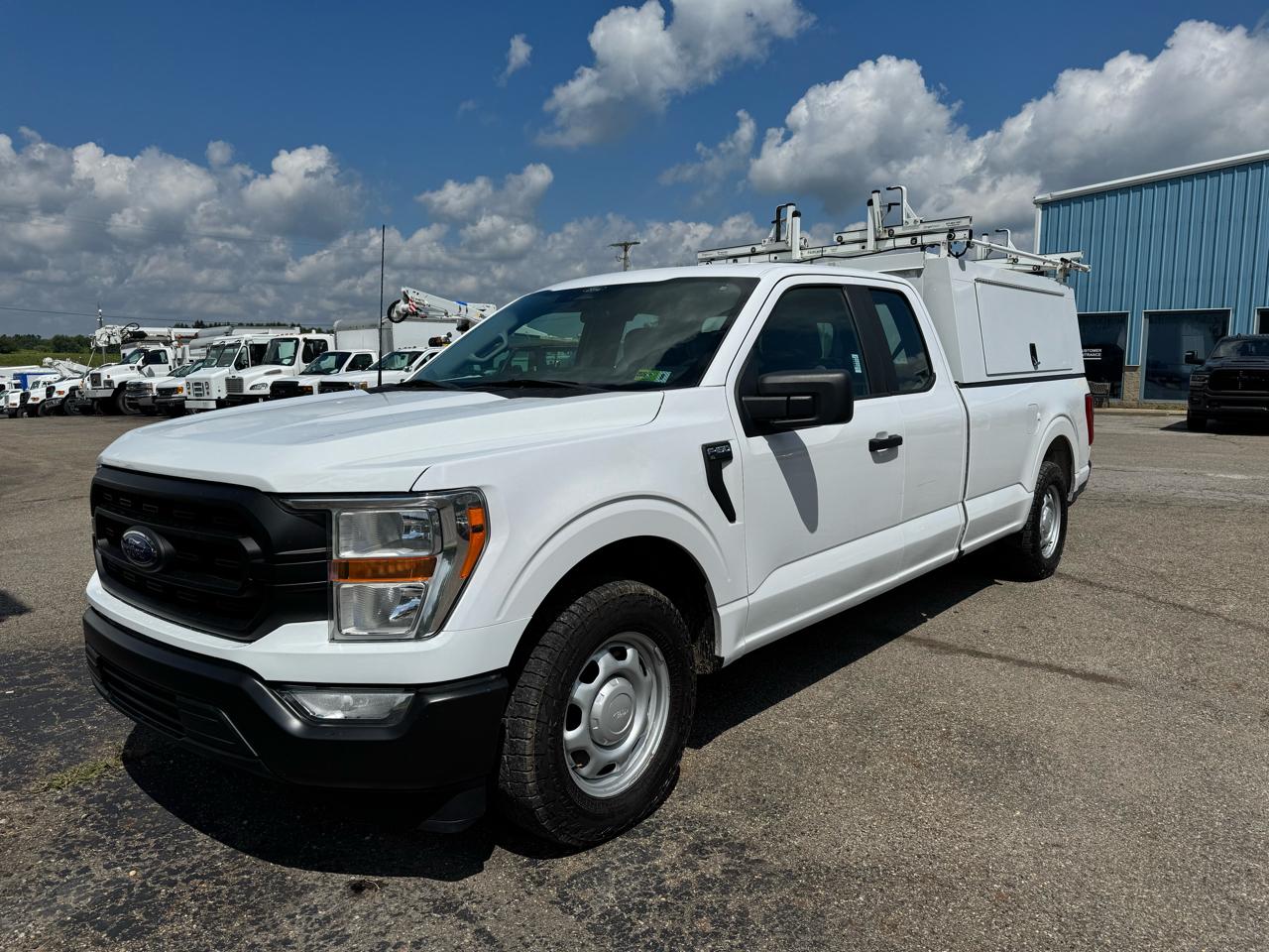 Ford F-150 XL 2WD SuperCab 8' Box 2022