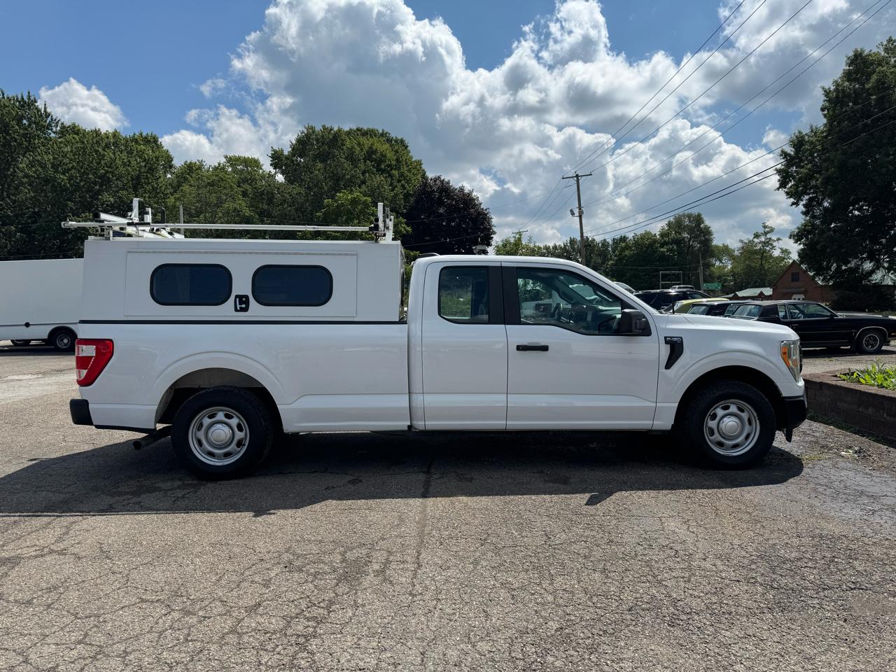 Ford F-150 XL 2WD SuperCab 8' Box 2022