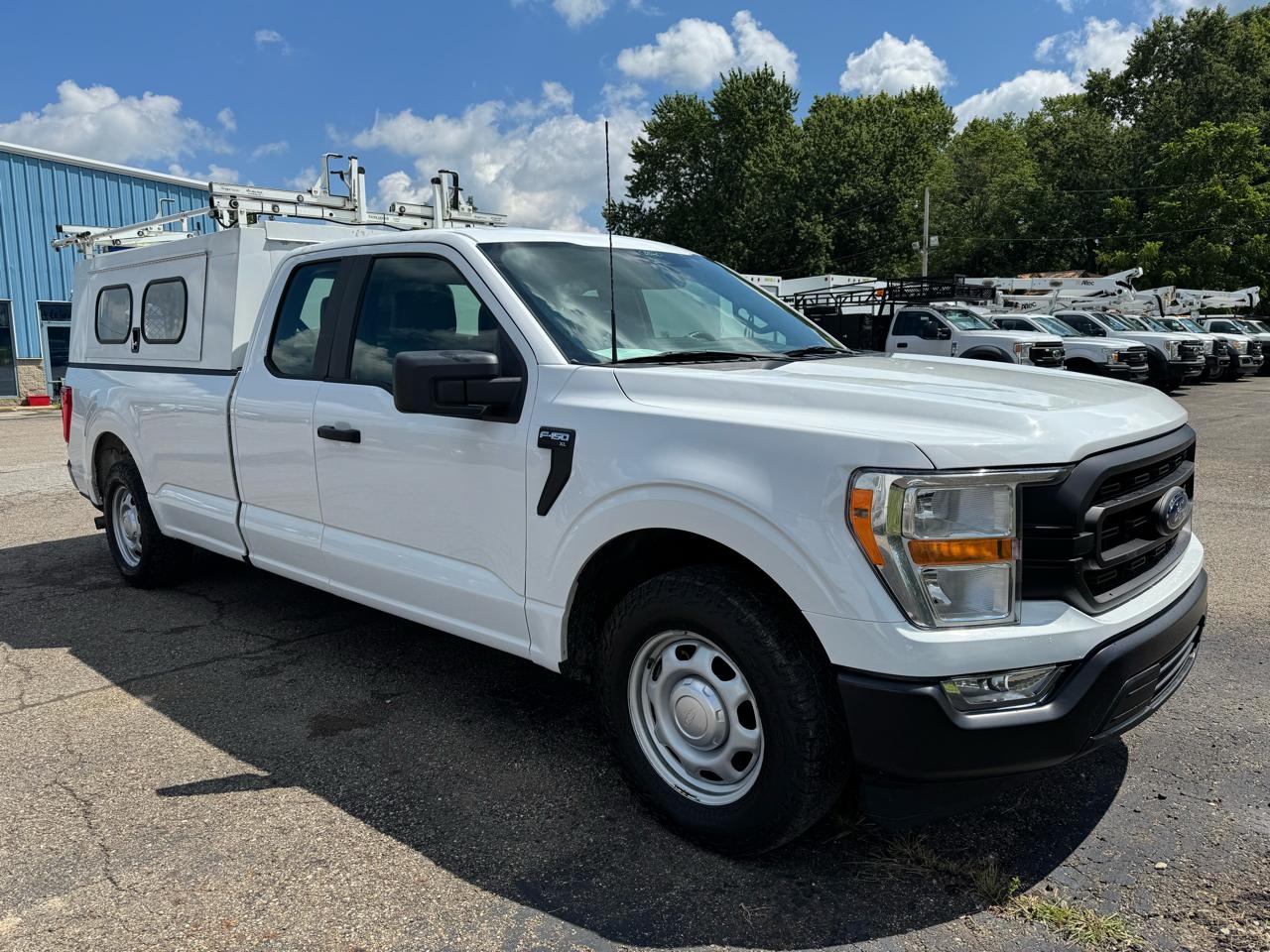 Ford F-150 XL 2WD SuperCab 8' Box 2022