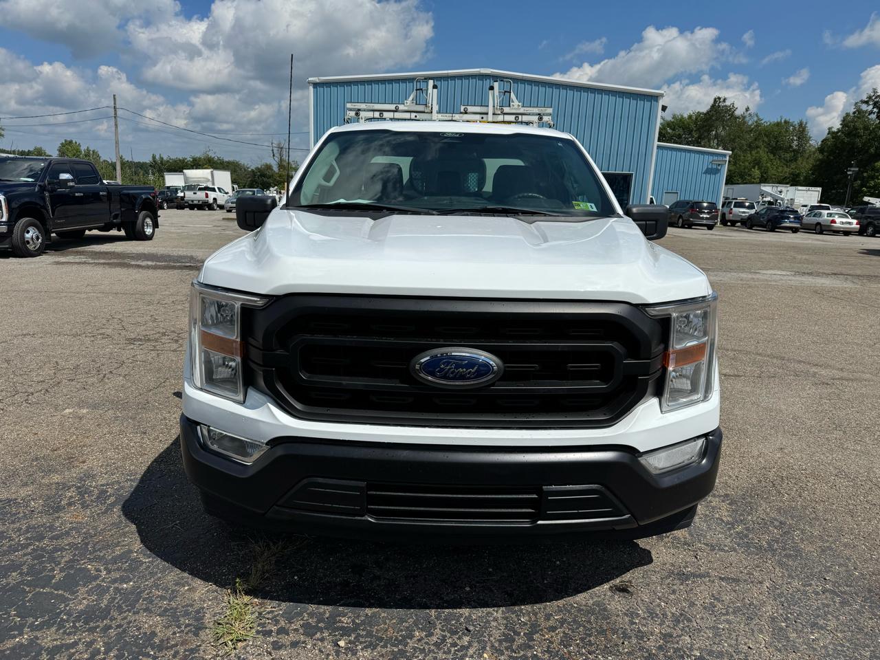 Ford F-150 XL 2WD SuperCab 8' Box 2022