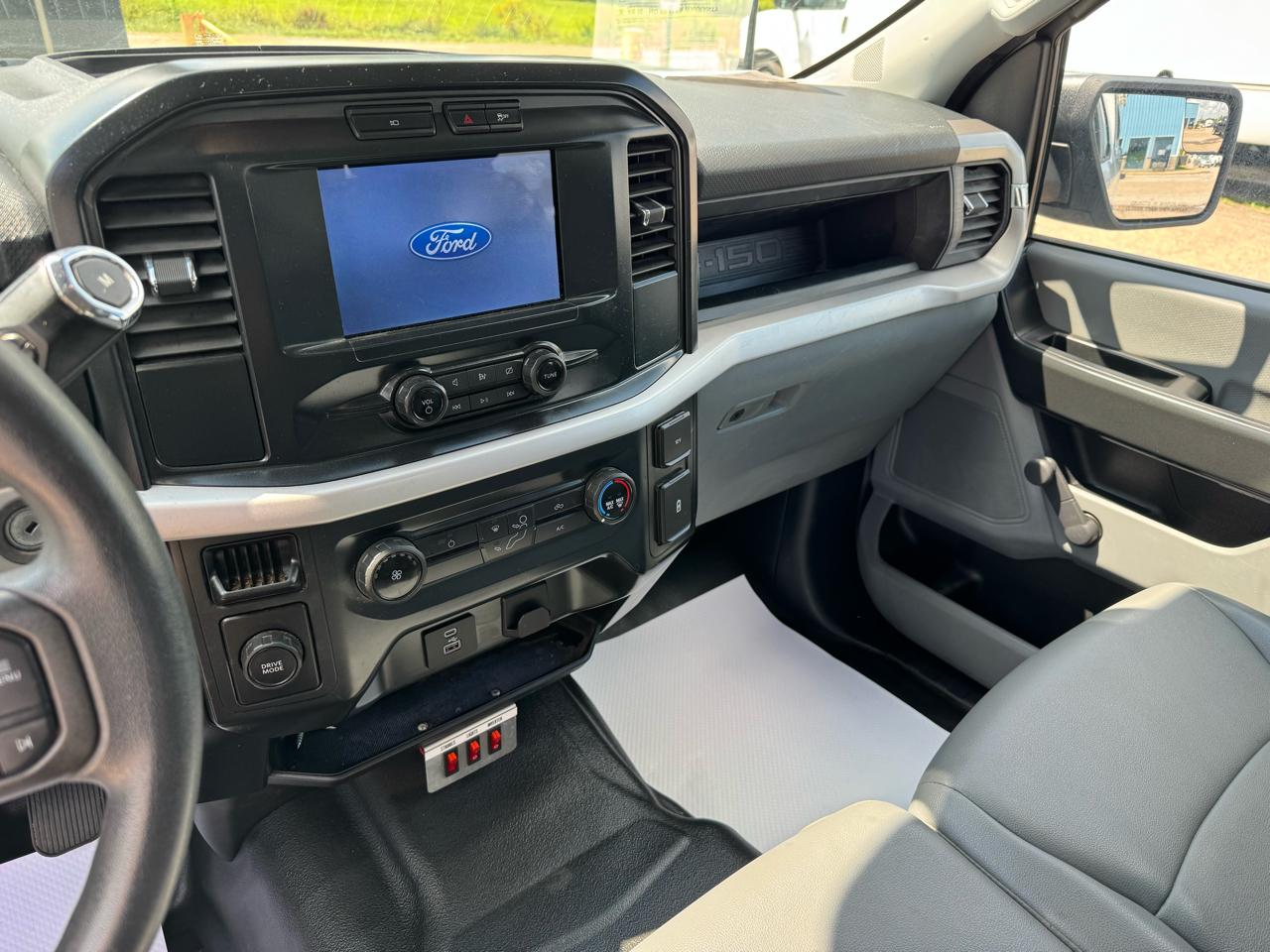 Ford F-150 XL 2WD SuperCab 8' Box 2022
