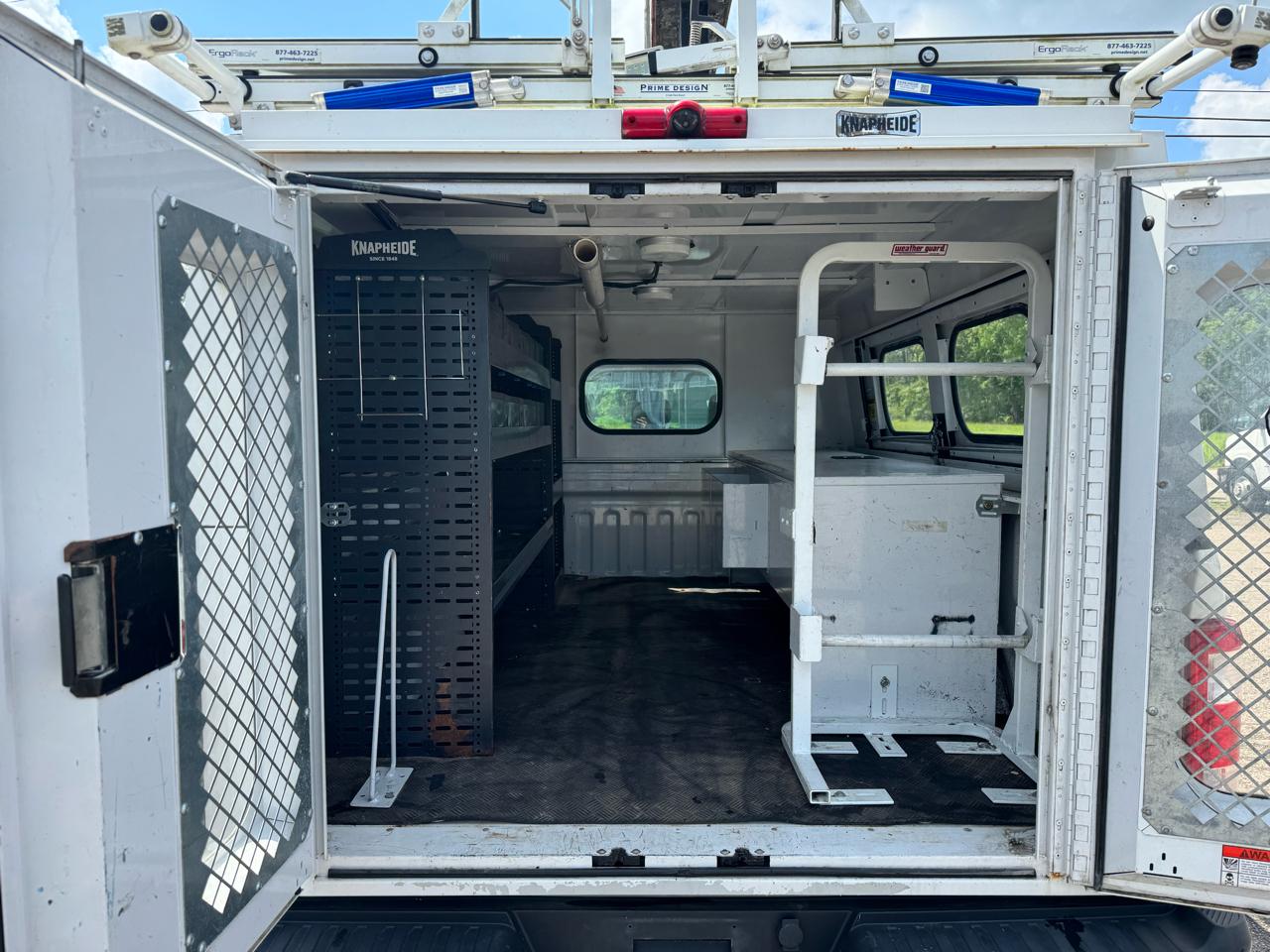 Ford F-150 XL 2WD SuperCab 8' Box 2022