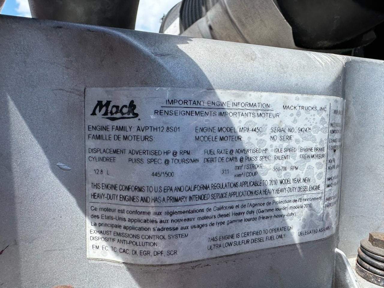 Mack CXU613  2011