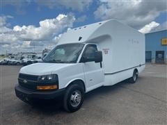 2023 Chevrolet Express Commercial Cutaway 