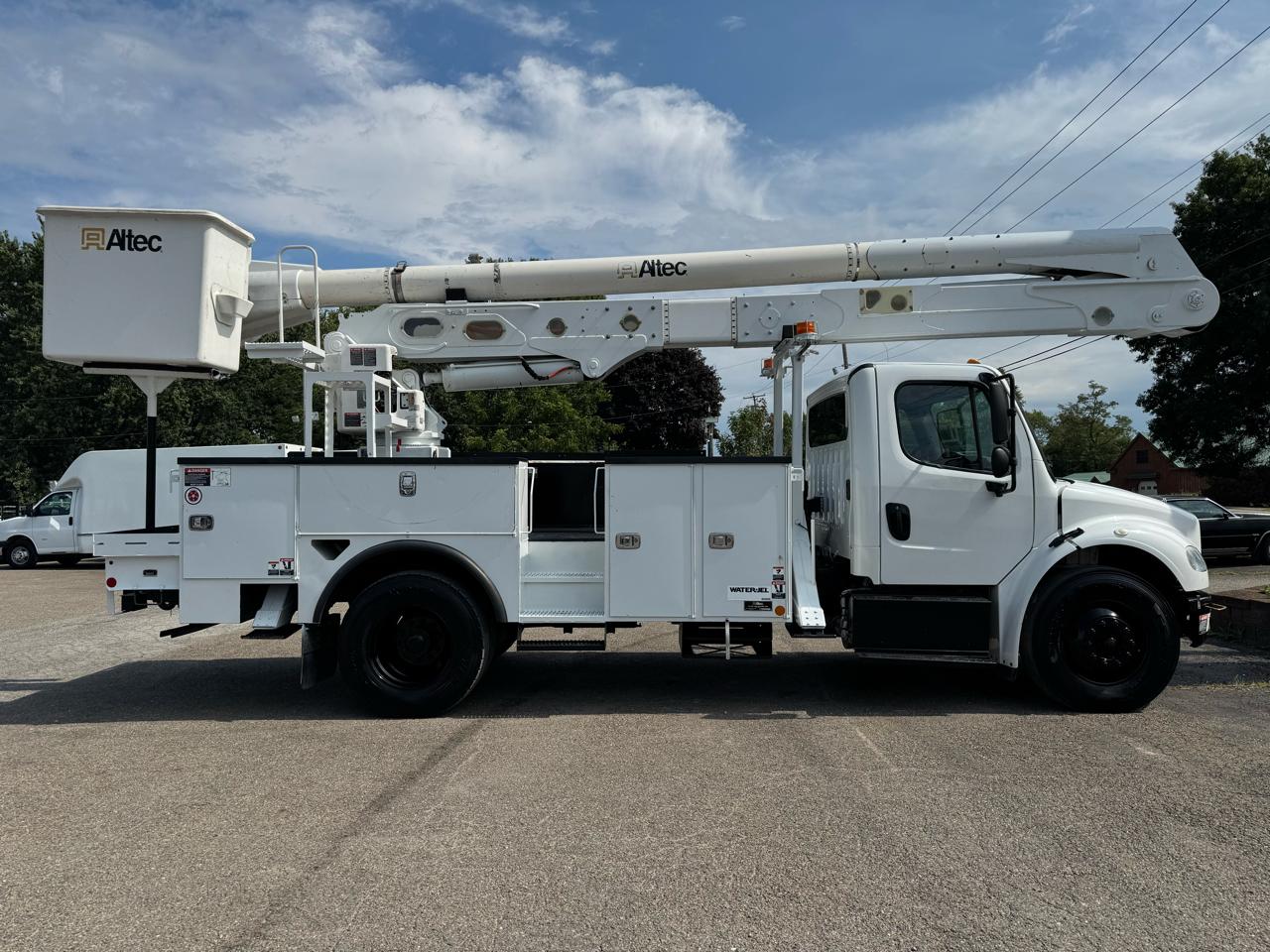 Freightliner M2 106  2017
