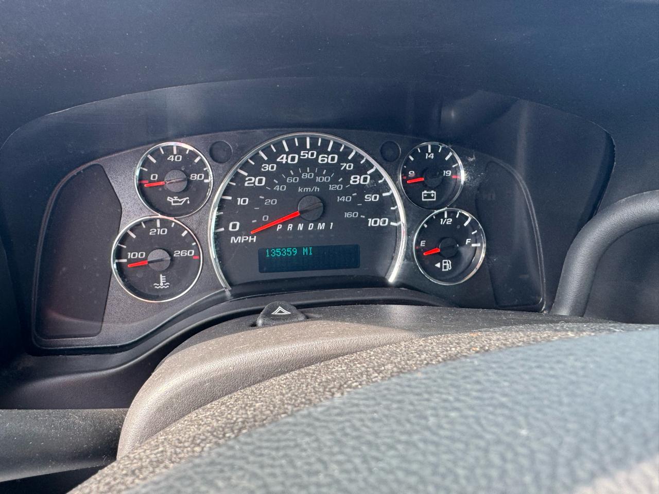 Chevrolet Express Cargo Van RWD 2500 155" 2017