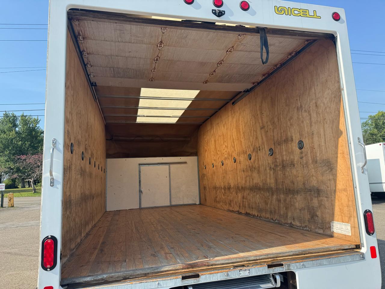 Chevrolet Express Commercial Cutaway 3500 Van 177" 2021