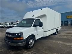 2023 Chevrolet Express Commercial Cutaway 