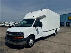 2024 Chevrolet Express Commercial Cutaway 
