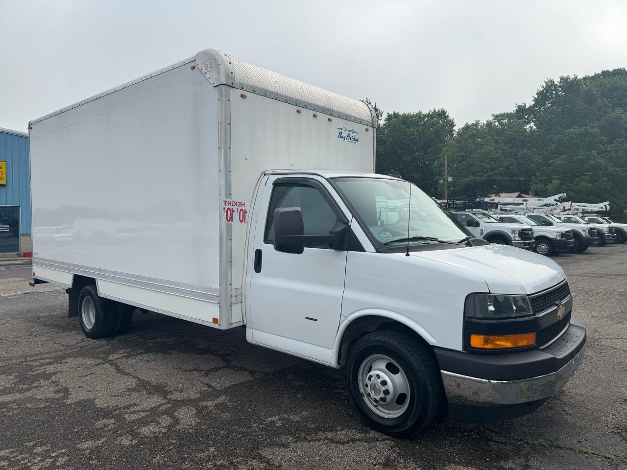 Chevrolet Express Commercial Cutaway 3500 Van 177" 2023