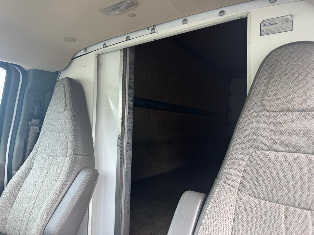 Chevrolet Express Commercial Cutaway 3500 Van 177" 2023