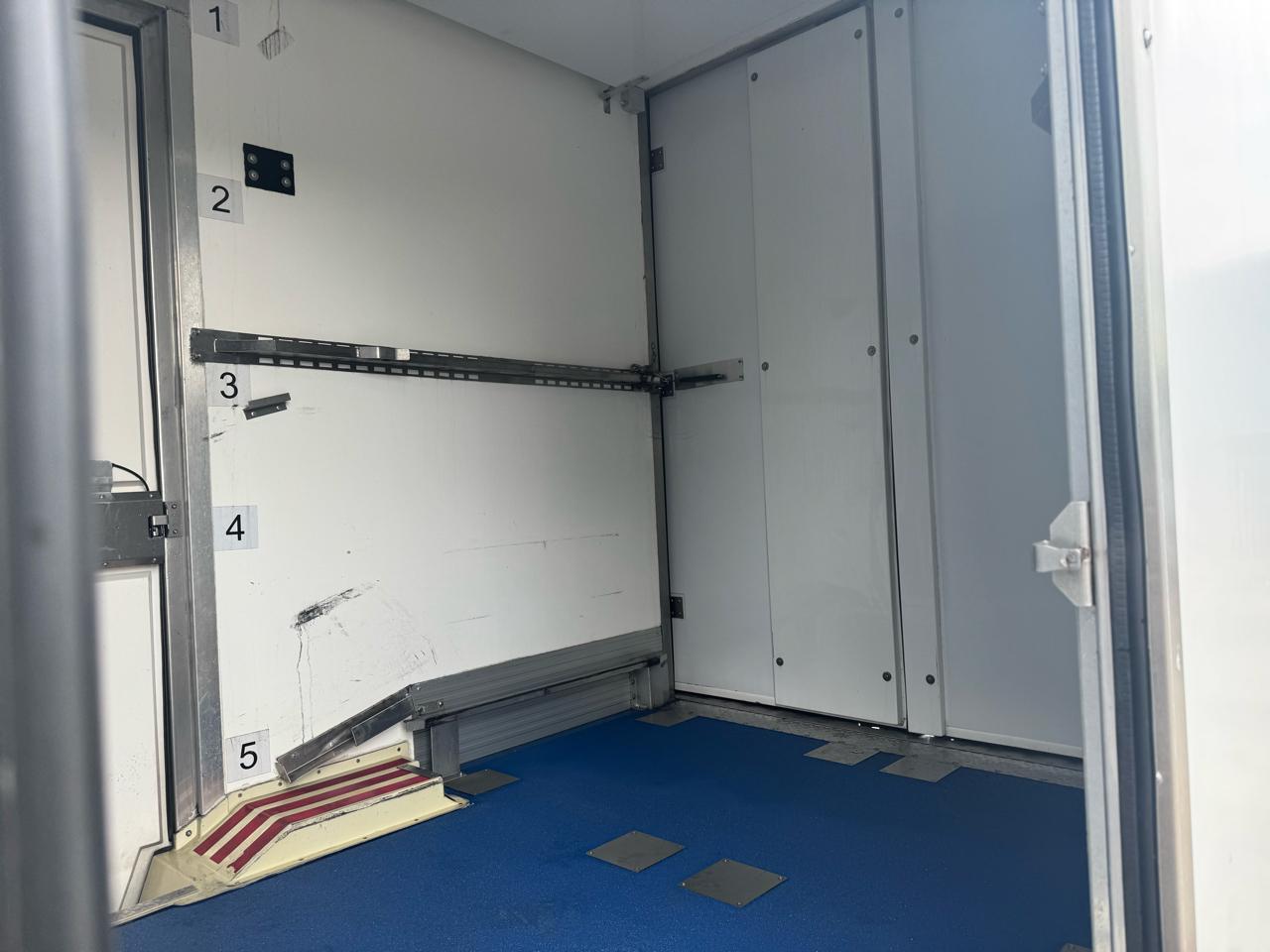 Ford E-Series Cutaway E-350 SRW 138" WB 2024