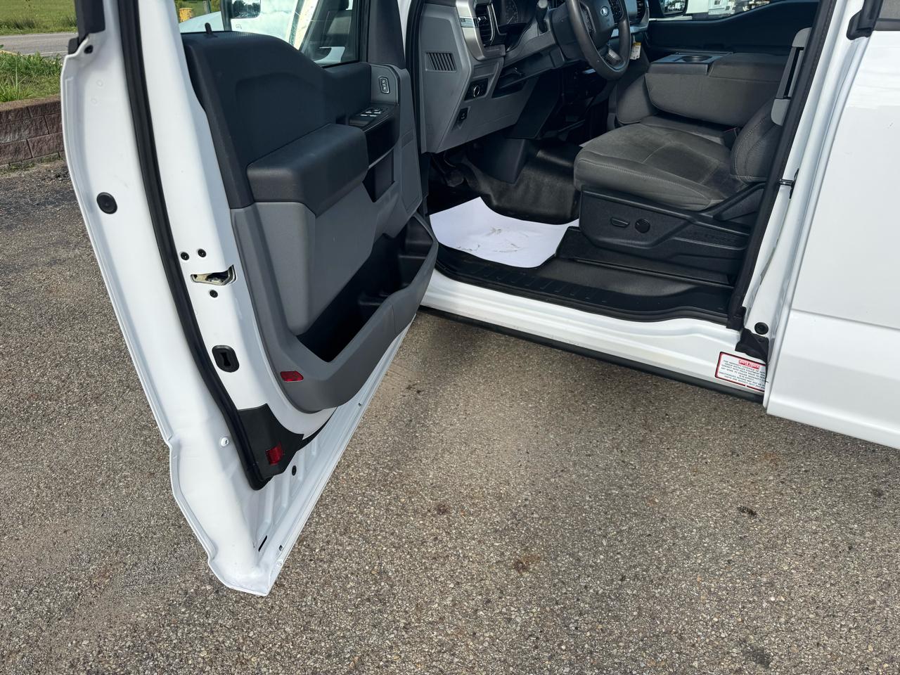 Ford F-150 XL 2WD SuperCab 6.5' Box 2021
