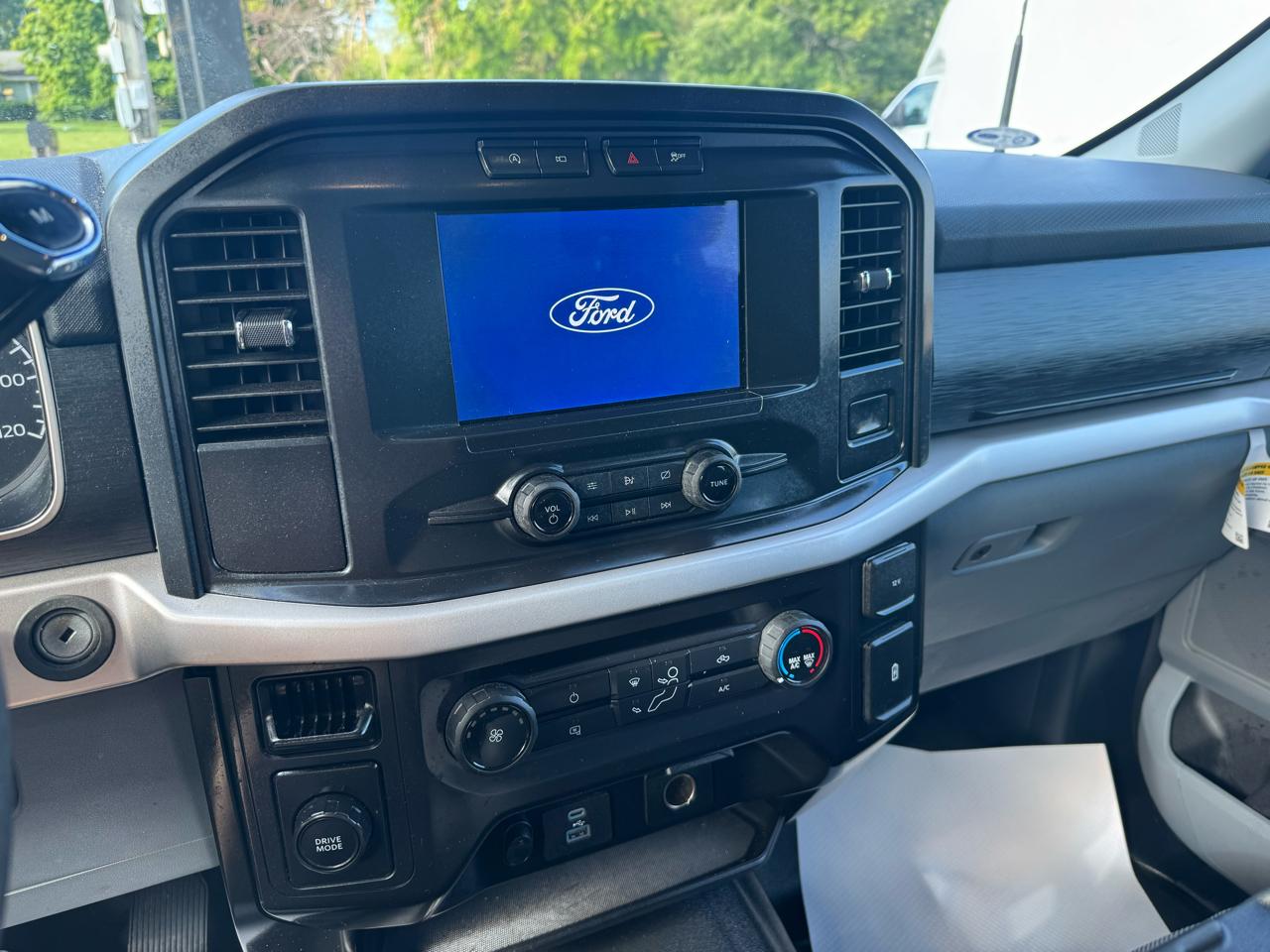Ford F-150 XL 2WD SuperCab 6.5' Box 2021