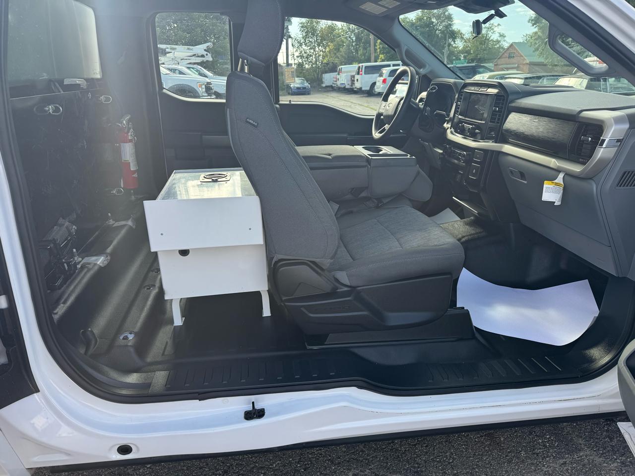 Ford F-150 XL 2WD SuperCab 6.5' Box 2021