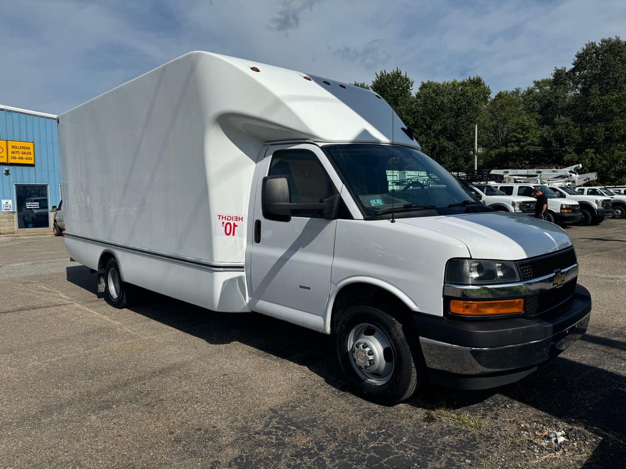 Chevrolet Express Commercial Cutaway 3500 Van 177" 2024