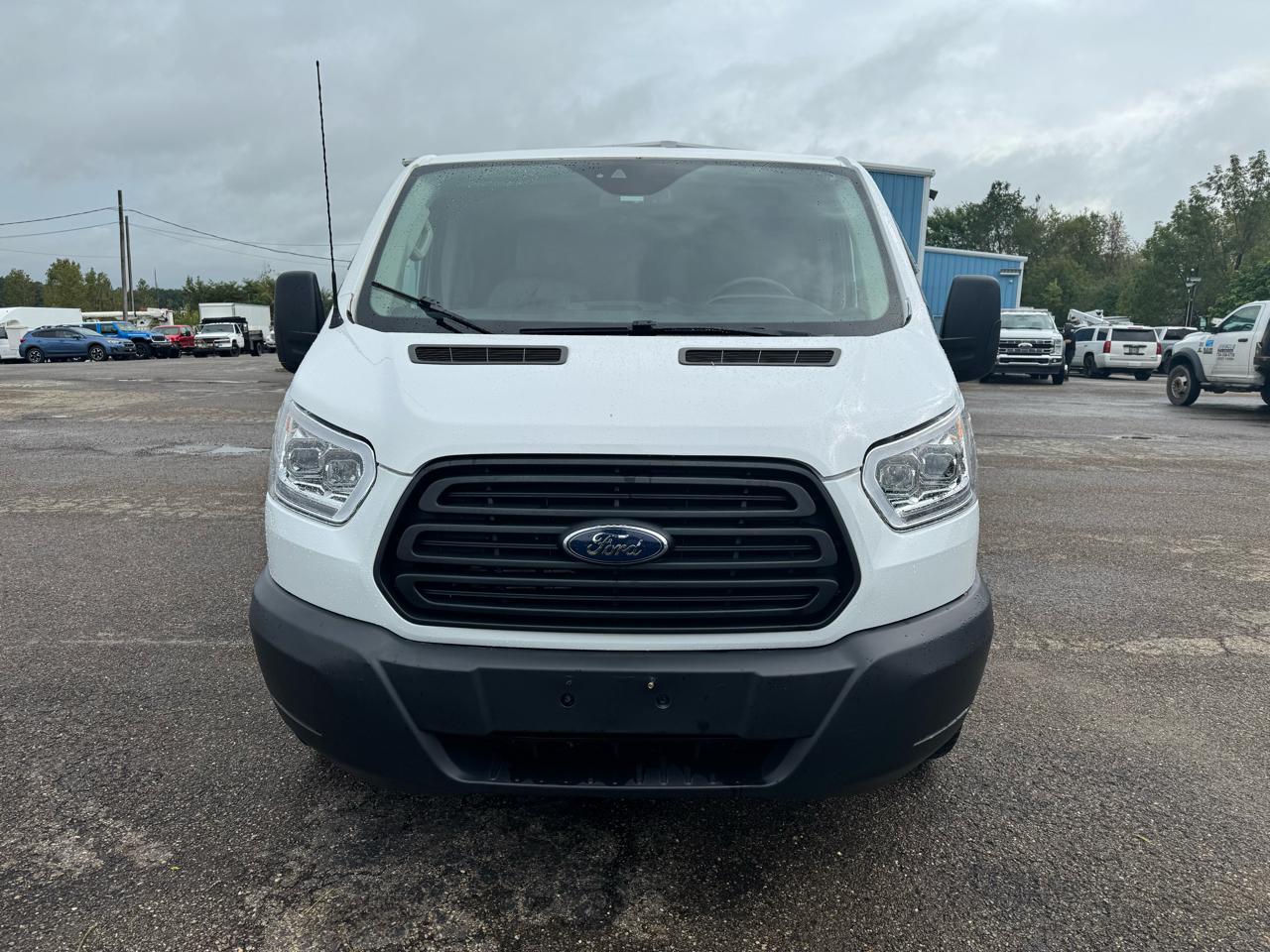 Ford Transit Van T-150 130" Low Rf 8600 GVWR Swing-Out RH Dr 2019