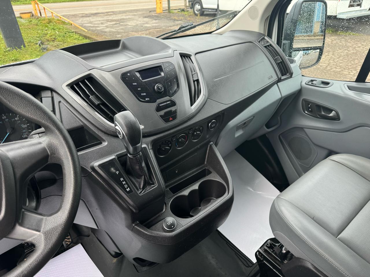 Ford Transit Van T-150 130" Low Rf 8600 GVWR Swing-Out RH Dr 2019