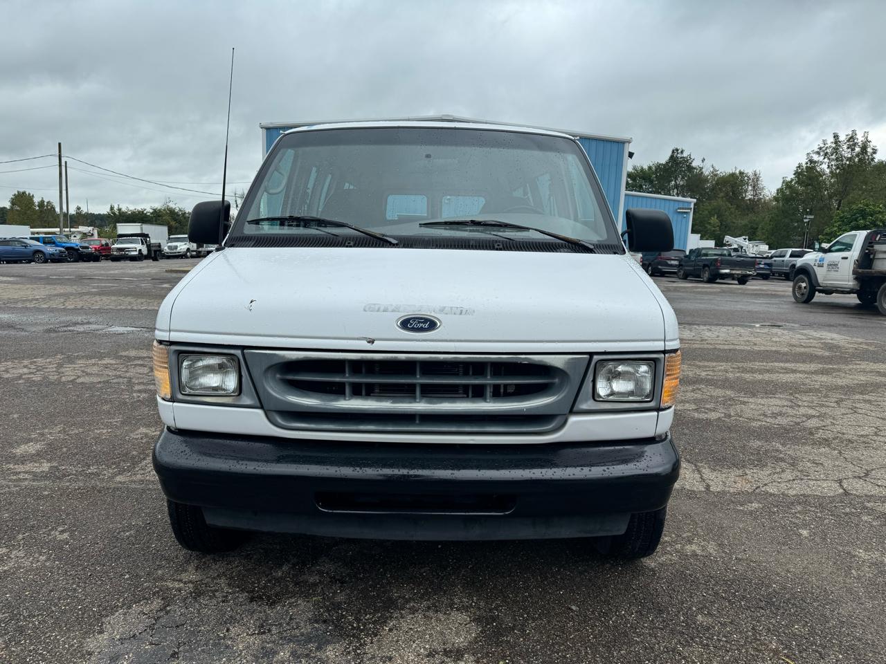 Ford Econoline Wagon E-350 Super Ext XLT 2001