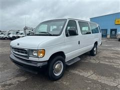 2001 Ford Econoline Wagon 