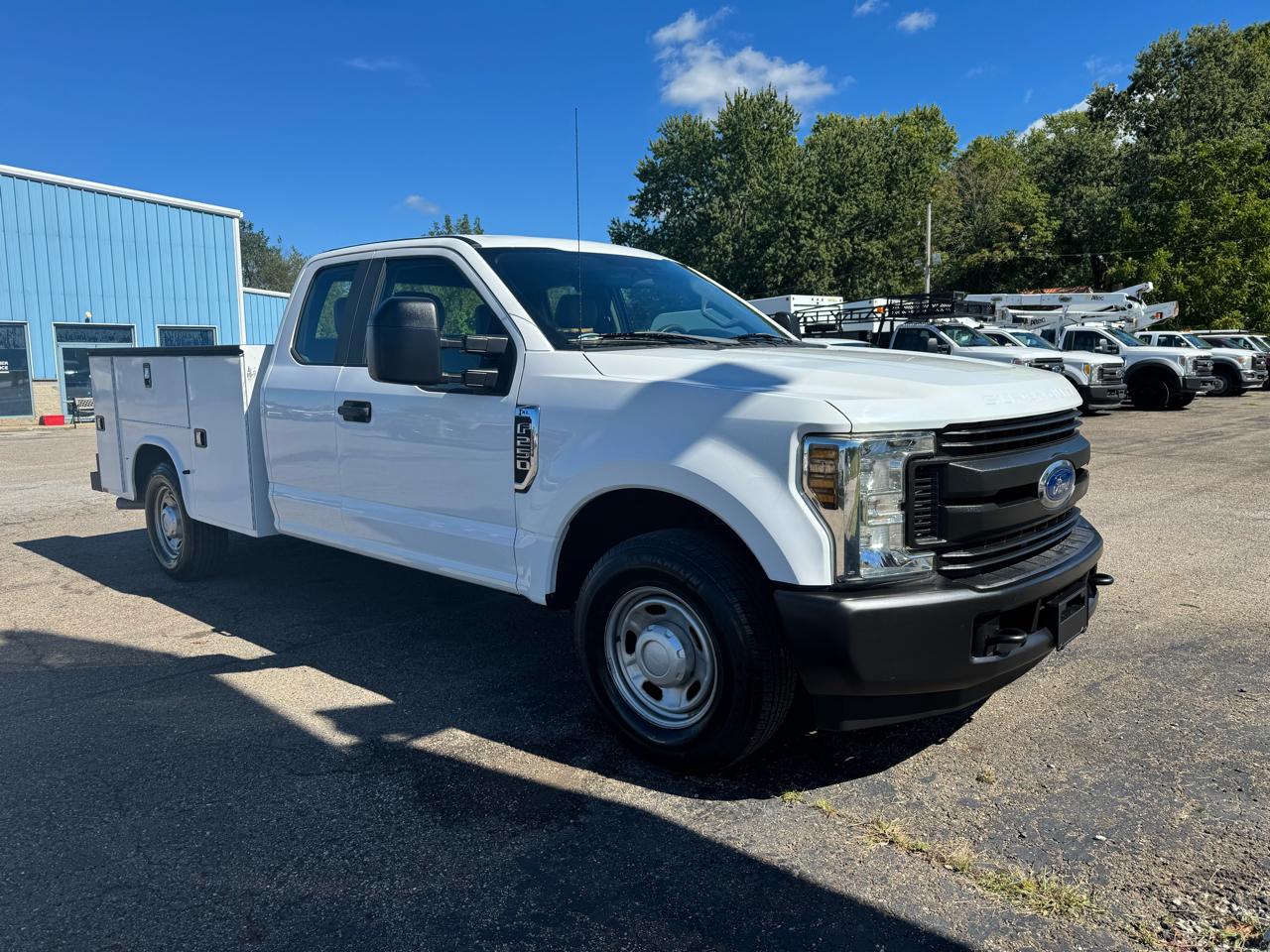 Ford Super Duty F-250 SRW XLT 2WD SuperCab 8' Box 2019