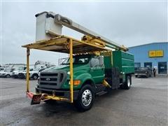 2010 Ford Super Duty F-750 Straight Frame 
