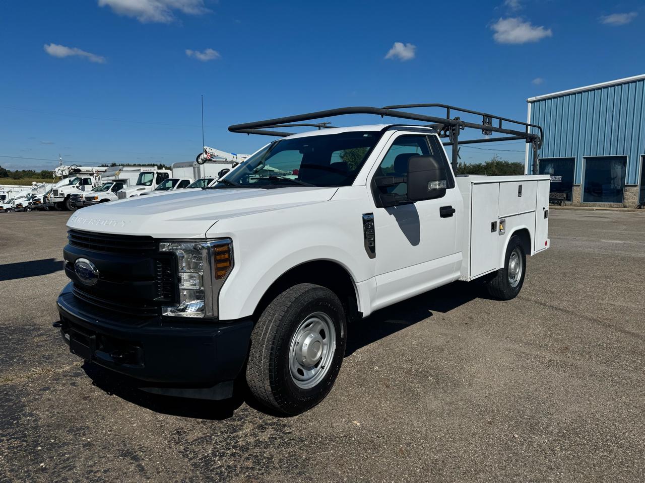 Ford Super Duty F-250 SRW XL 2WD Reg Cab 8' Box 2019