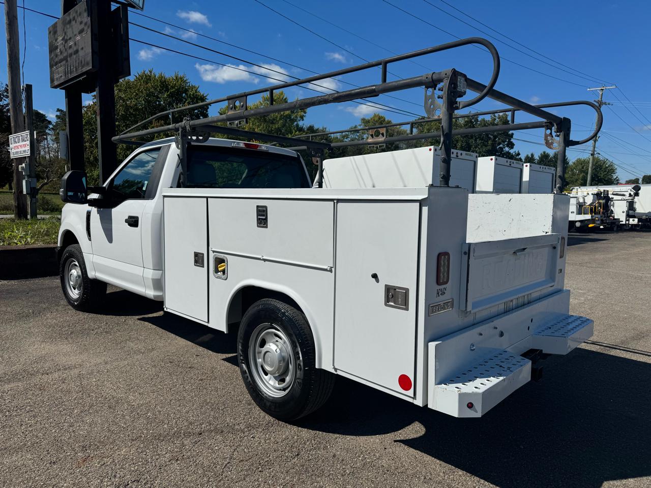 Ford Super Duty F-250 SRW XL 2WD Reg Cab 8' Box 2019