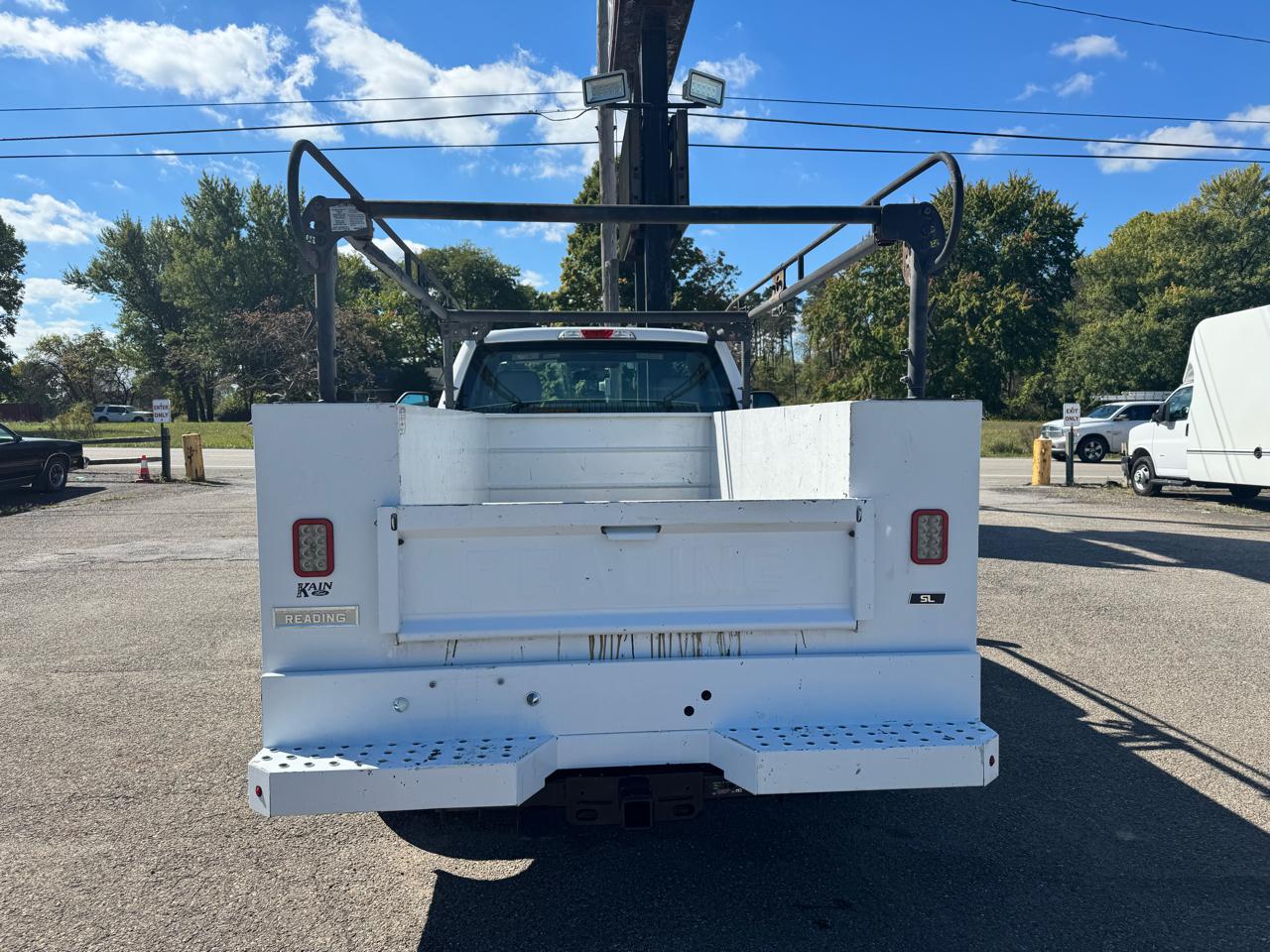 Ford Super Duty F-250 SRW XL 2WD Reg Cab 8' Box 2019
