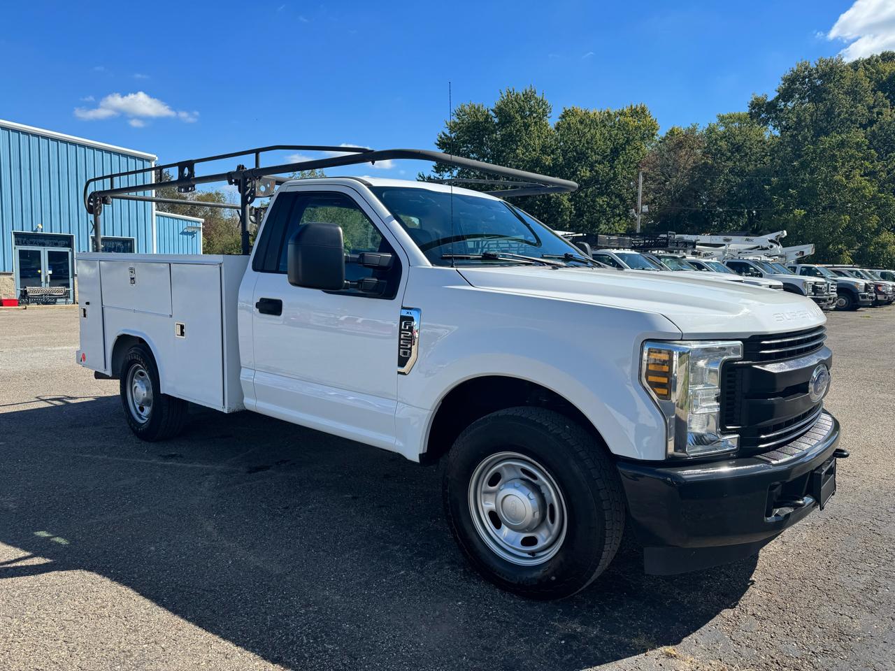 Ford Super Duty F-250 SRW XL 2WD Reg Cab 8' Box 2019