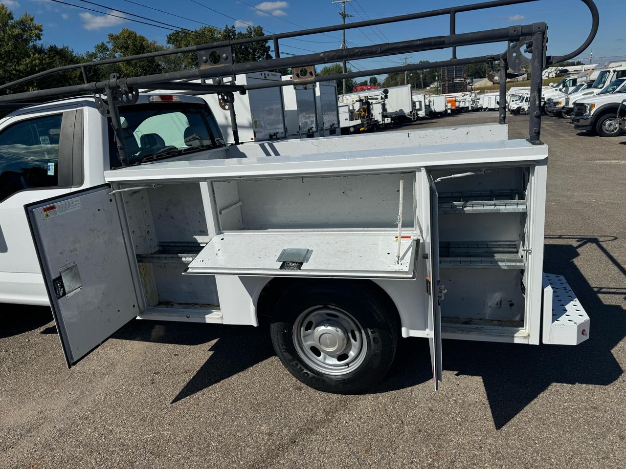 Ford Super Duty F-250 SRW XL 2WD Reg Cab 8' Box 2019