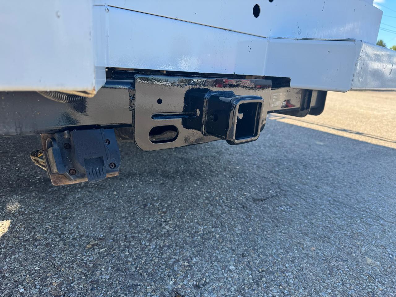 Ford Super Duty F-250 SRW XL 2WD Reg Cab 8' Box 2019