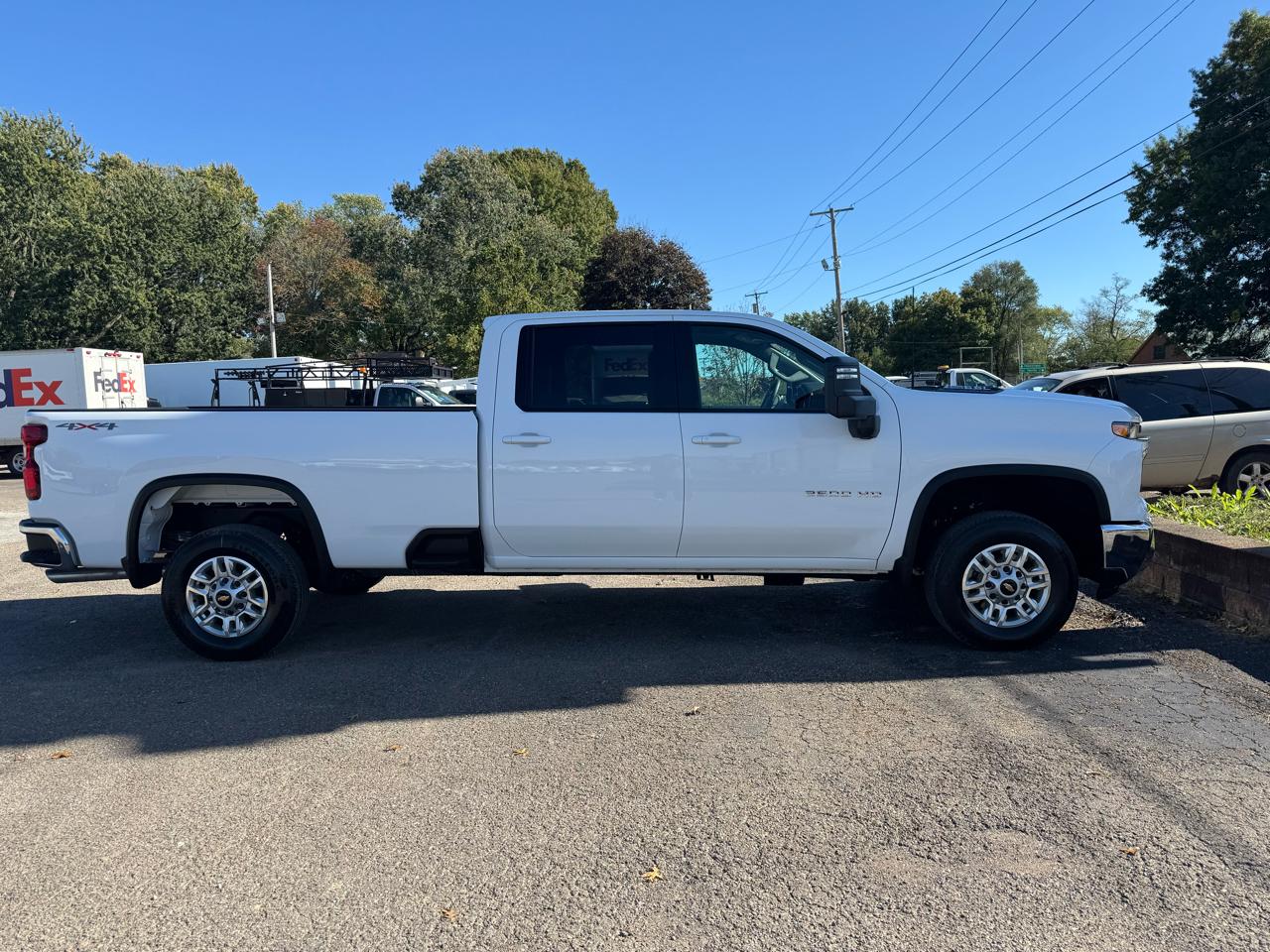 Chevrolet Silverado 2500HD 4WD Crew Cab 172" LT 2025