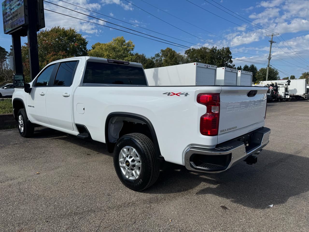 Chevrolet Silverado 2500HD 4WD Crew Cab 172" LT 2025