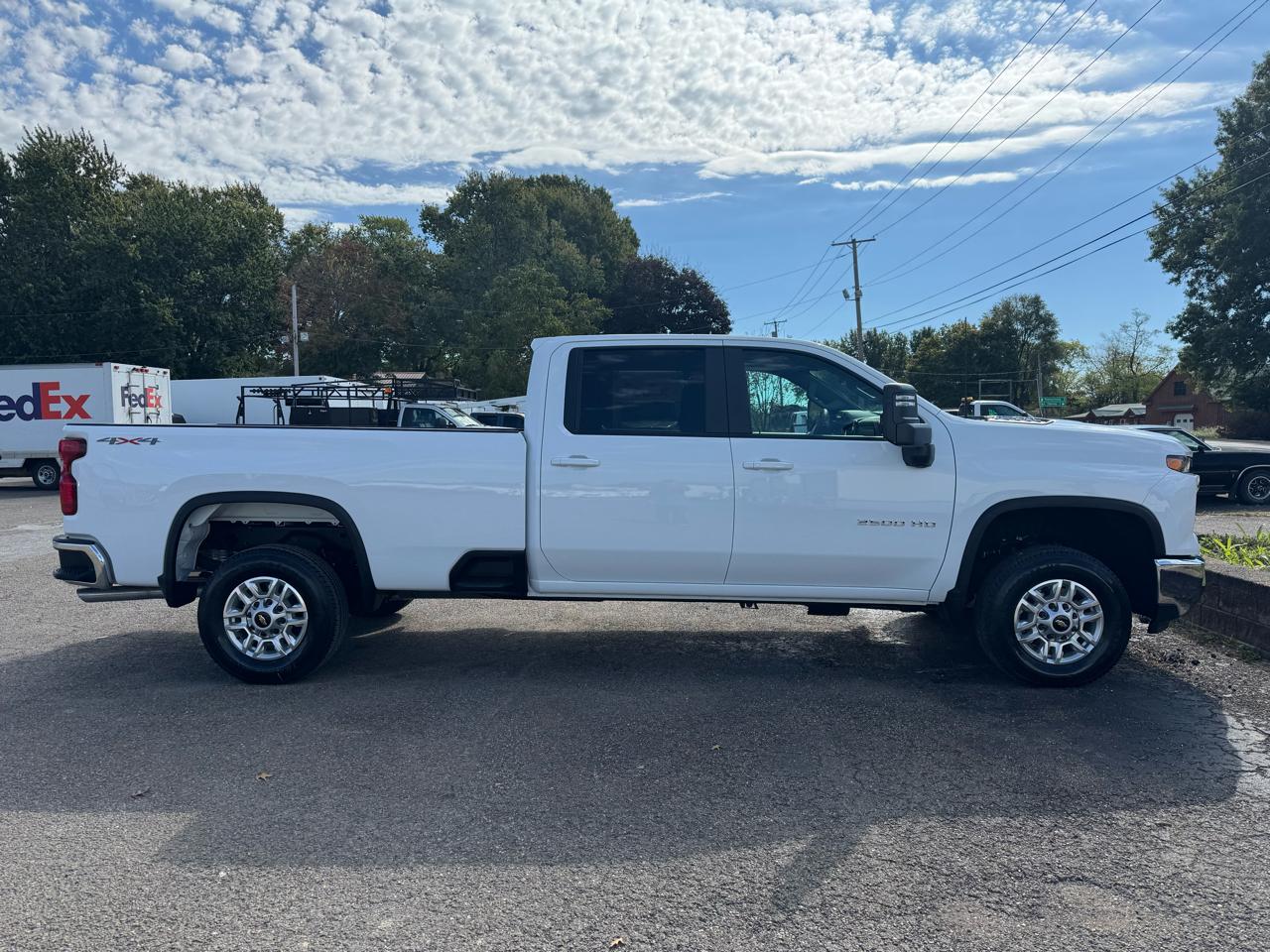 Chevrolet Silverado 2500HD 4WD Crew Cab 172" LT 2025