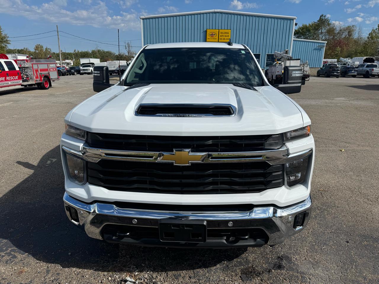 Chevrolet Silverado 2500HD 4WD Crew Cab 172" LT 2025