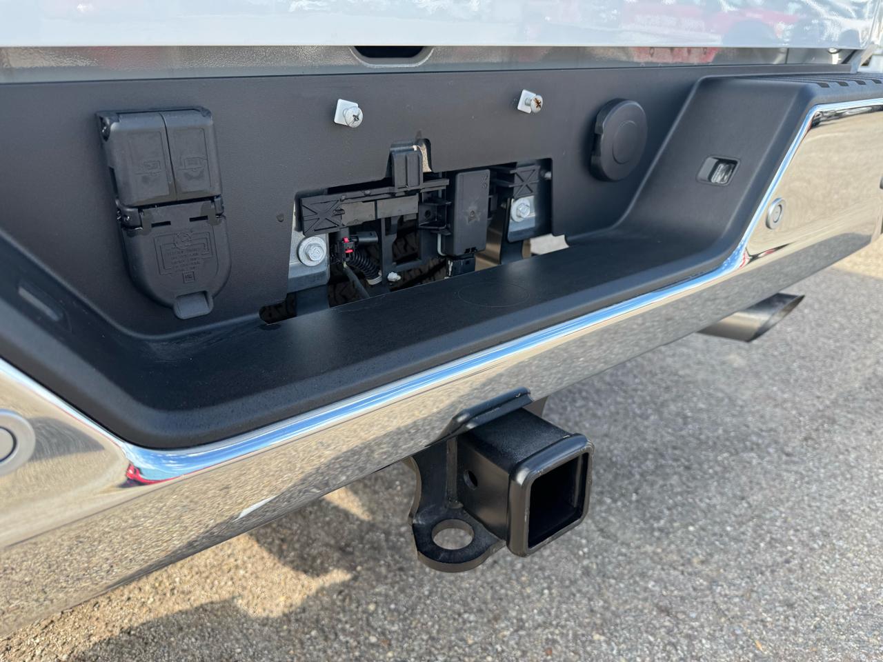 Chevrolet Silverado 2500HD 4WD Crew Cab 172" LT 2025