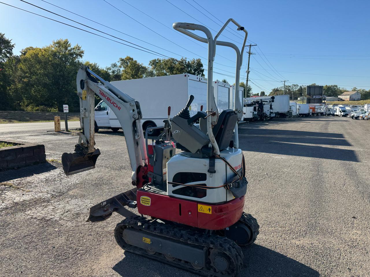 Takeuchi TB210R  2022