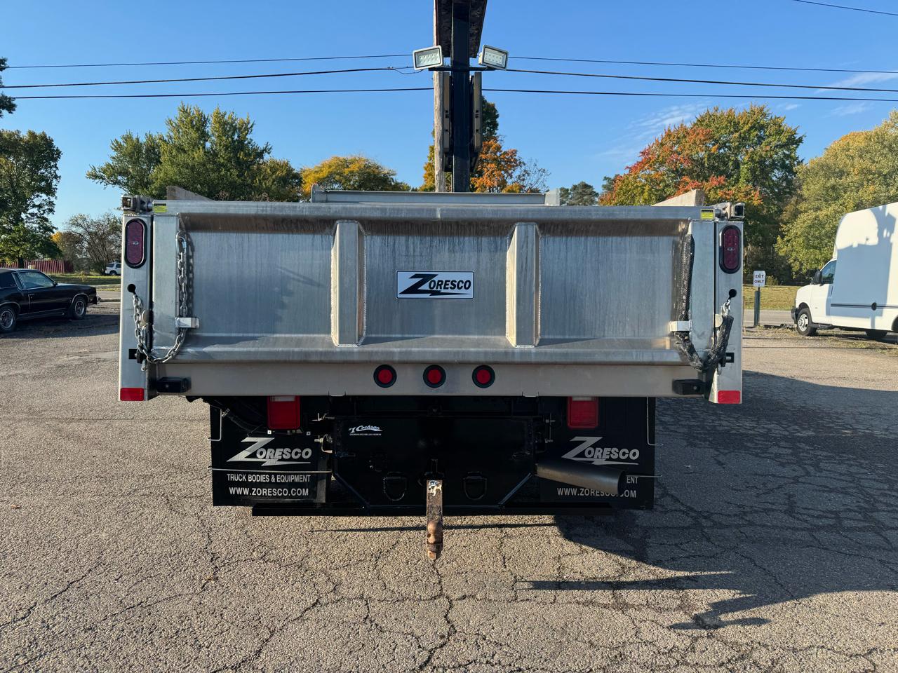 GMC Sierra 3500HD CC 4WD Reg Cab 171" WB, 84.5" CA Pro 2025