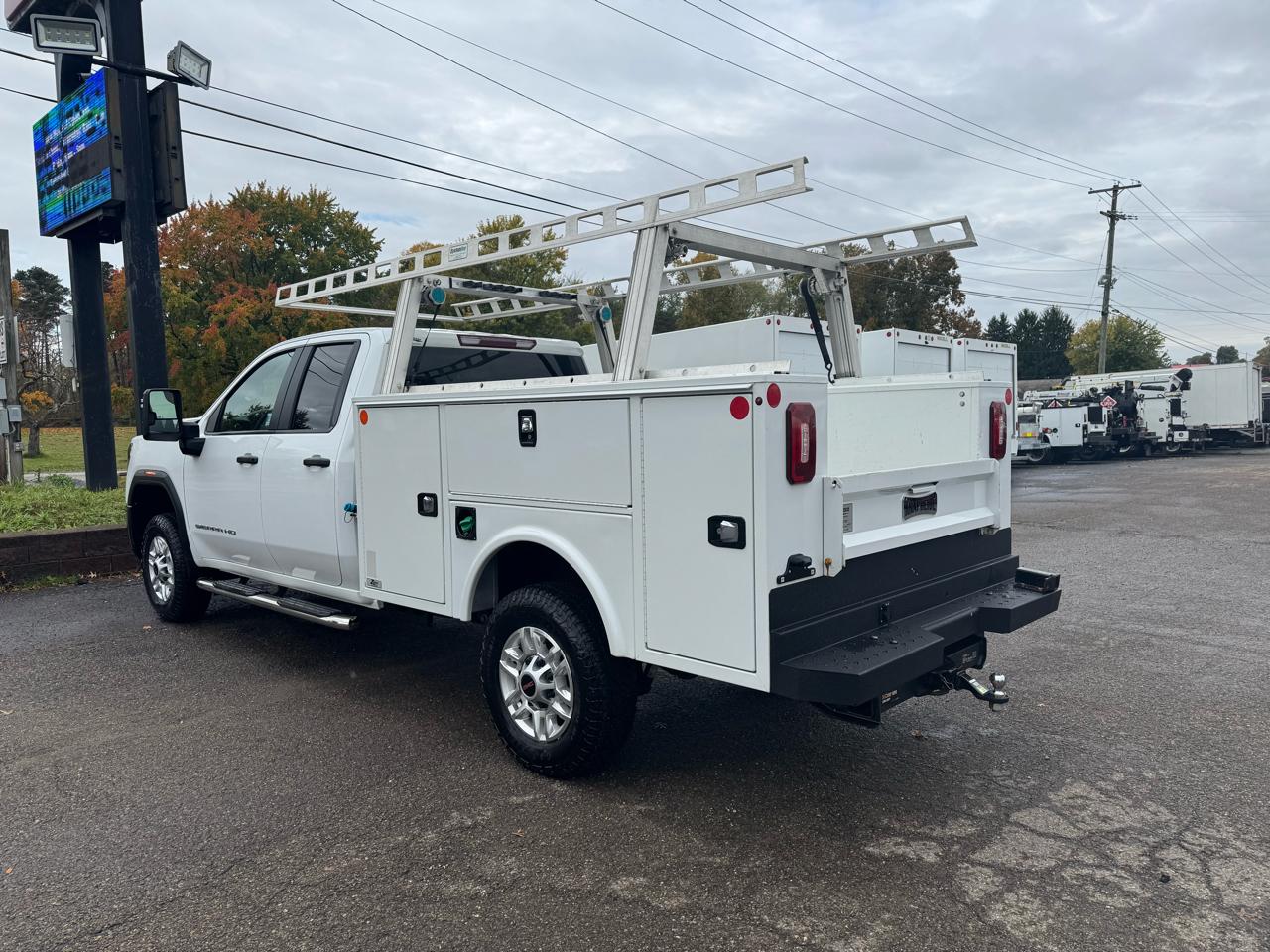 GMC Sierra 2500HD 4WD Double Cab 162" Pro 2024