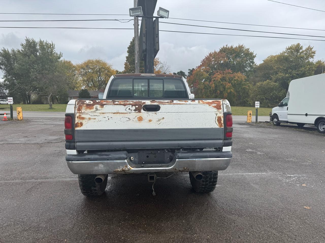 Dodge Ram 1500 2dr Reg Cab 119" WB 4WD 1998