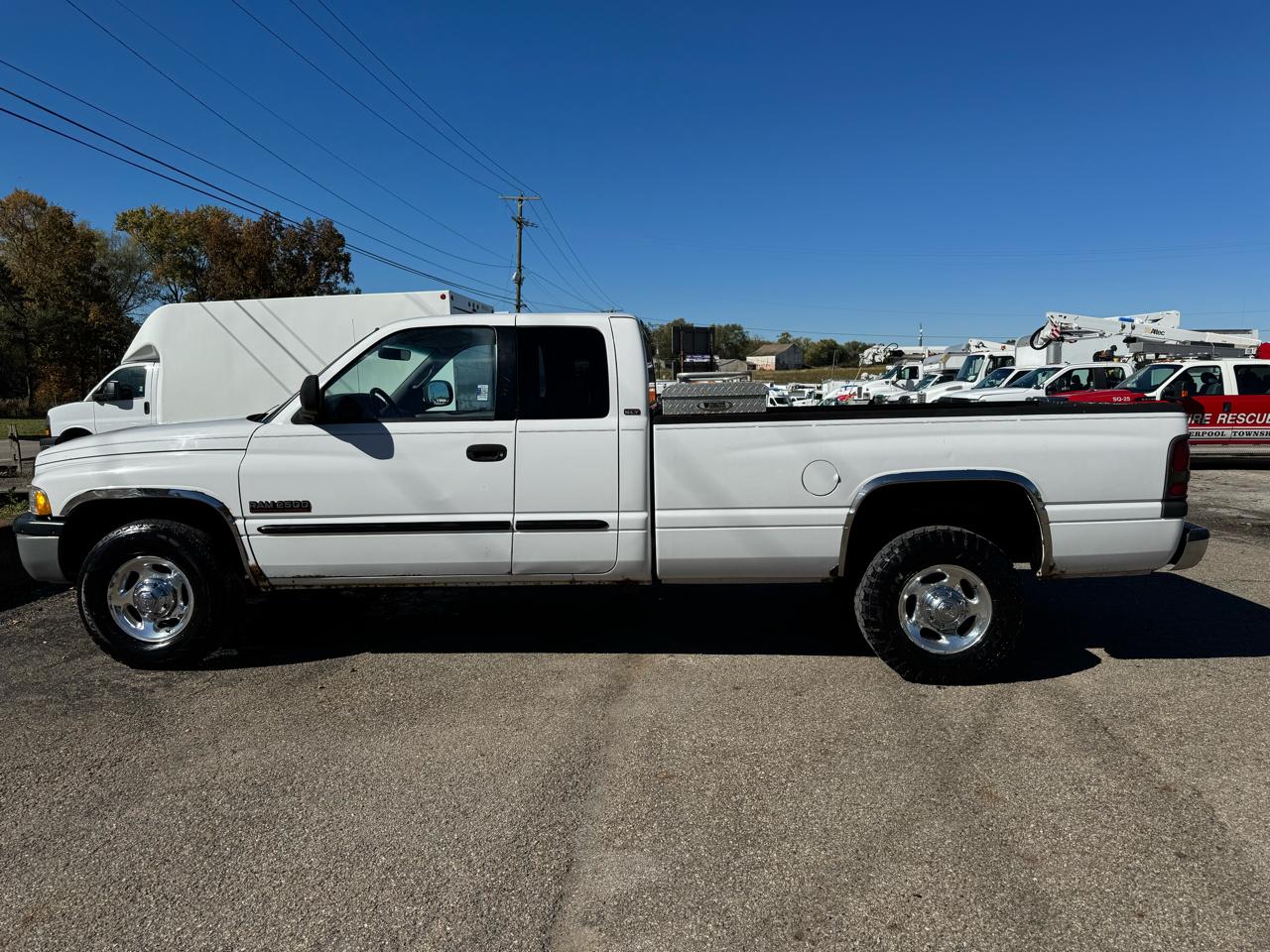 Dodge Ram 2500 4dr Quad Cab 139" WB HD 2002