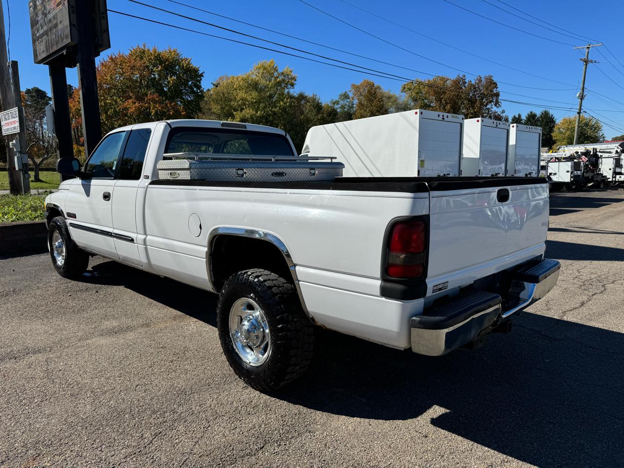Dodge Ram 2500 4dr Quad Cab 139" WB HD 2002