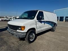 2006 Ford Econoline Cargo Van 