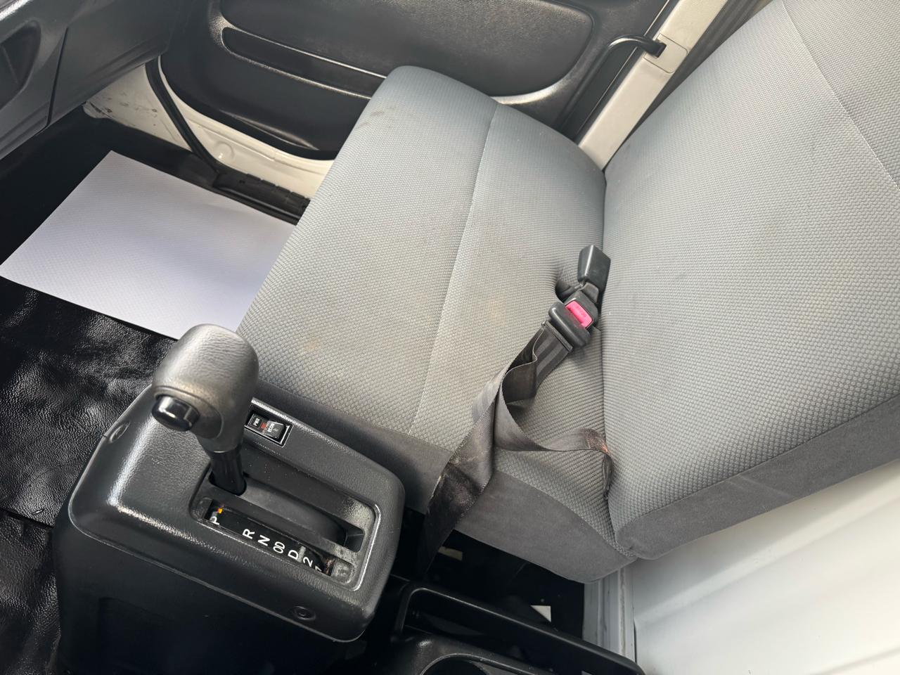 Hino 268A  2019