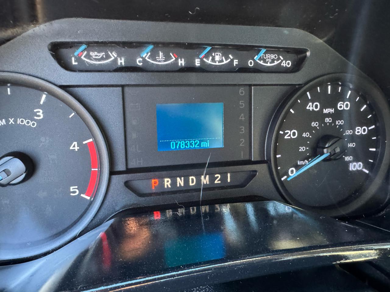Ford Super Duty F-550 DRW XL 2WD Reg Cab 145" WB 60" CA 2017