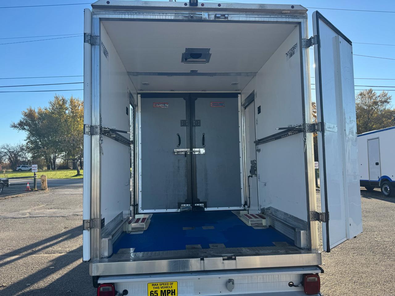 Ford Transit Chassis T-350 RWD SRW 138" WB 9500 GVWR 2023
